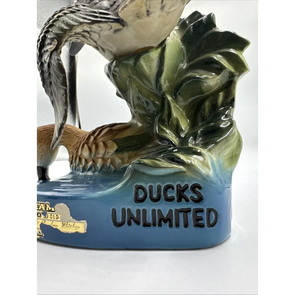 Ducks Unlimited Jim Beam Decanter 1981 Empty Green‎ Winged & Teal Base